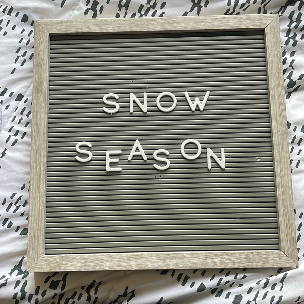 Letter board